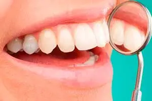 https://clinicadentalbyj.es/wp-content/uploads/2026/06/microcirugia-periodontal-las-gabias-y-la-herradura.webp